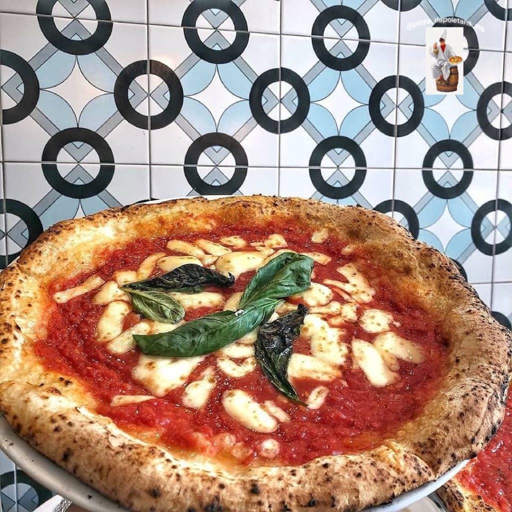pizza napoli